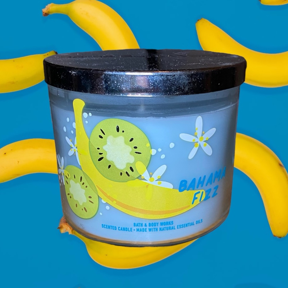 Bath & Body Works- Banana Fizz 3-Wick Candle